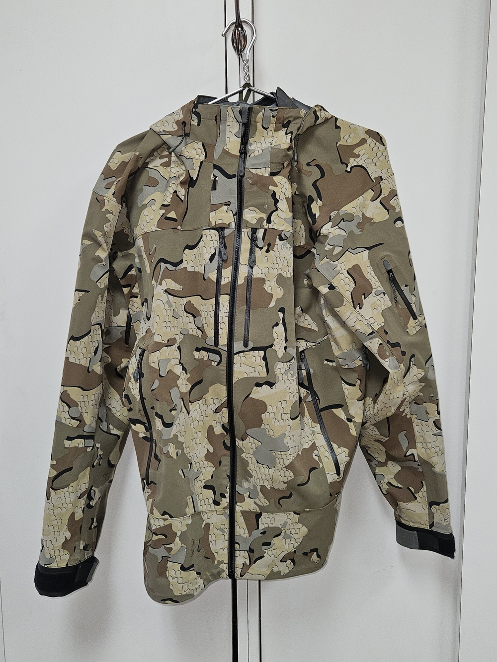 KUIU Yukon Jacket XL Valo